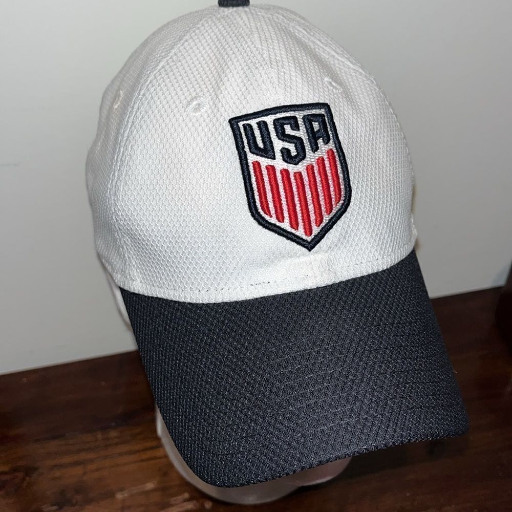 Adjustable World Cup Star New Era USA National team Soccer women’s cap hat